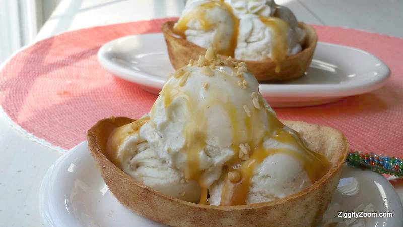 Ice Cream Sundae Boats