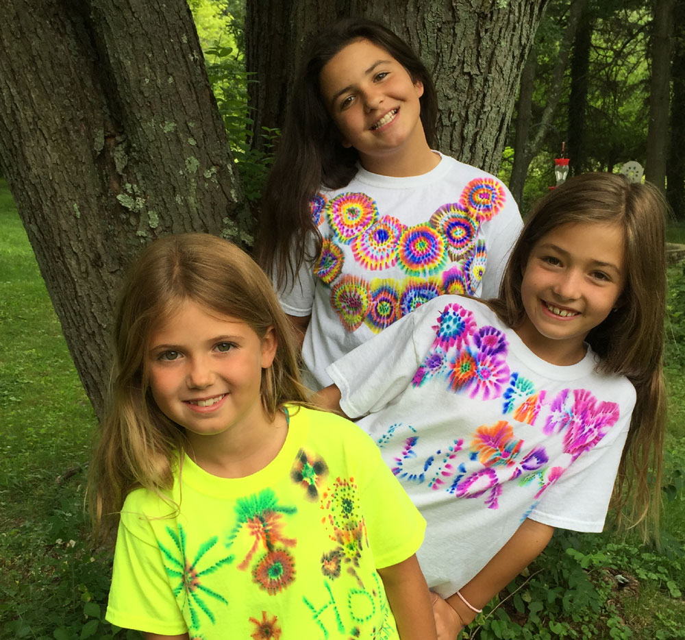 Colorful DIY T-shirts the Whole Family Can Make