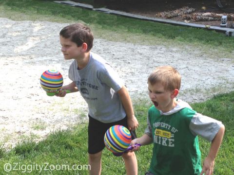 ball relay race game
