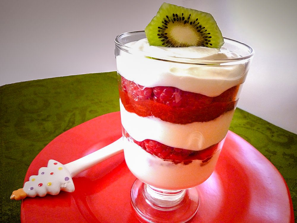 Christmas Berry Parfait