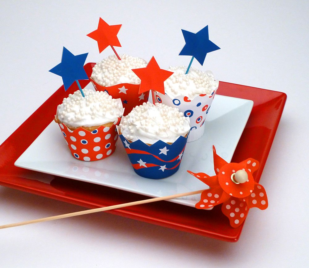 Printable Patriotic cupcake wrappers